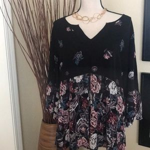 Torrid (Plus Size) Floral Babydoll Style Top Sz 0